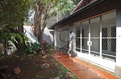 Casa terrea na vila mariana, 500 mts da estação metro vila mariana- residencial ou comercial 300 m²