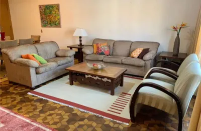 Sobrado de 187 m², 3 dormitórios, 1 suíte, 2 vagas, edicula, home office no jardim da saúde!