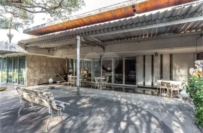 Casa com 5 quartos à venda na Rua Atlântica, --, Jardim América, São Paulo