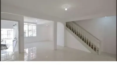 Casa com 3 quartos à venda na Rua Gregório Serrão, --, Vila Mariana, São Paulo