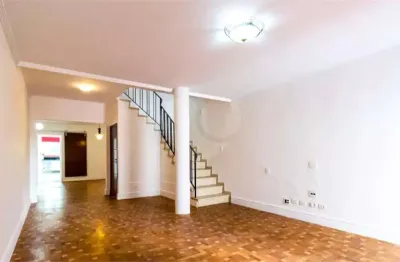 Casa com 3 quartos à venda na Rua da União, --, Vila Mariana, São Paulo