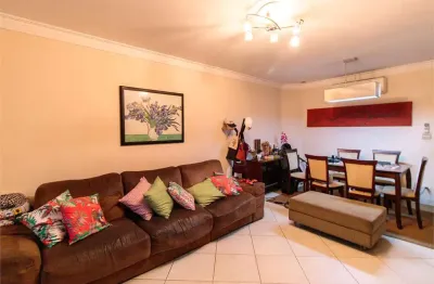 Oportunidade perdizes! sobrado com varanda em condomínio a venda, 3 dorms, suite e 3 vagas
