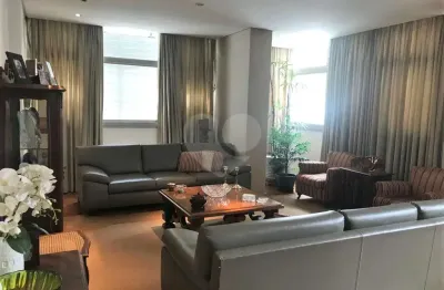 Apartamento à venda de 172 m² em higienópolis com 3 quartos sendo 1 suite e 1 vaga.