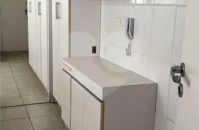 Apartamento 140 m² no coração dos jardim america, semi mobiliado, 3 dormitórios, 1 suite.