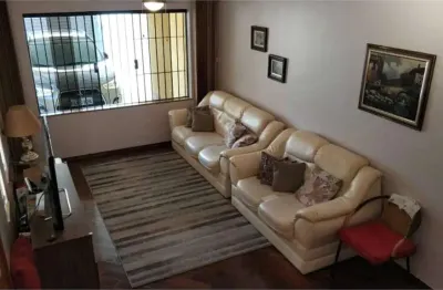 Casa com 3 quartos à venda na Rua Dom Silvério Pimenta, --, Saúde, São Paulo