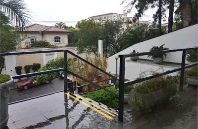Casa comercial à venda na Rua Atibaia, --, Pacaembu, São Paulo