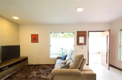 Casa com 4 quartos à venda na Rua Jaime Ramos Veiga, --, Saúde, São Paulo