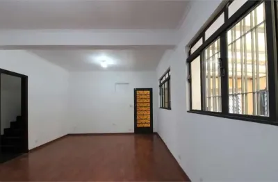 Casa à venda com 350m², 3 quartos e 4 vagas em campo belo