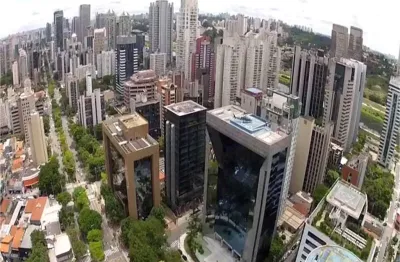 Sala comercial para alugar na Rua Guaraiúva, --, Brooklin, São Paulo