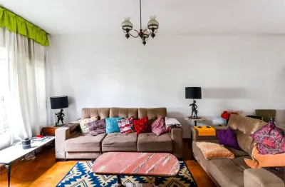 Casa com 3 quartos à venda na Avenida Piassanguaba, --, Planalto Paulista, São Paulo