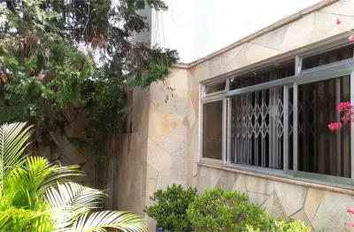 Casa com 4 quartos à venda na Rua Laurindo Rabelo, --, Vila Mariana, São Paulo