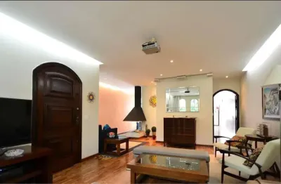 Sobrado com 4 dormitórios na vila mariana próximo ao metrô