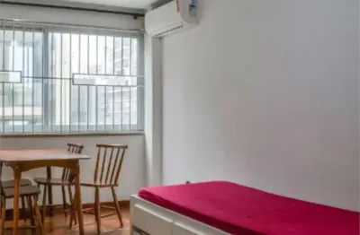 Apartamento com 2 quartos à venda na Avenida Nove de Julho, --, Jardim Paulista, São Paulo