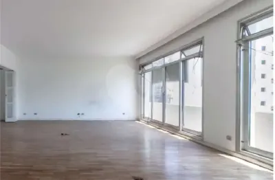 Apartamento com 3 quartos à venda na Alameda Joaquim Eugênio de Lima, --, Jardim Paulista, São Paulo