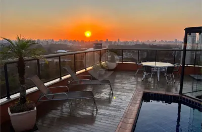 Cobertura única, 404 m2 , com vista deslumbrante para o ibirapuera