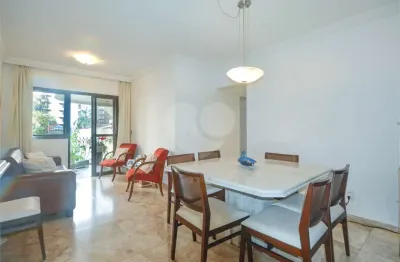 Apartamento com 3 quartos à venda na Avenida Jurema, --, Moema, São Paulo