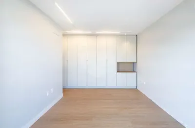 Apartamento com 3 quartos à venda na Alameda Iraé, --, Moema, São Paulo