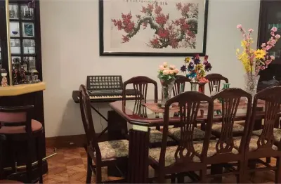 Apartamento com 4 dorm. na bela e tranquila rua rio de janeiro