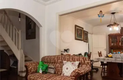Casa com 3 quartos à venda na Rua Dona Inácia Uchôa, --, Vila Mariana, São Paulo