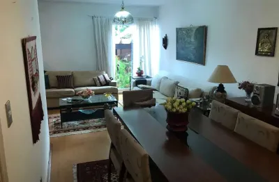 Casa com 3 quartos à venda na Rua Gil Eanes, --, Campo Belo, São Paulo