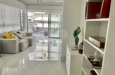 Cobertura triplex para venda na vila nova conceição conceito boutique. mobiliado!