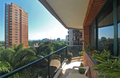 Apartamento com 4 quartos à venda na Avenida Açocê, --, Moema, São Paulo