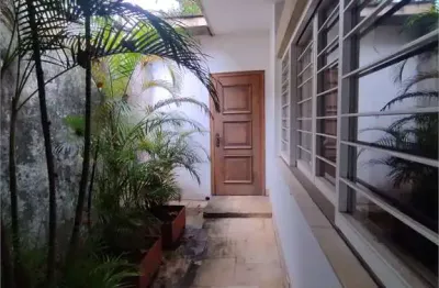 Casa com 4 quartos à venda na Rua Teodoro Ramos, --, Pacaembu, São Paulo