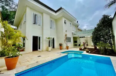 Casa em condomínio 4 dormitórios 3 suites 4 vagas no morumbi!