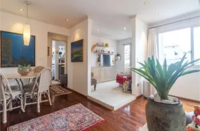 Apartamento a venda na vila nova conceição. andar alto, reformado! predio com lazer completo!