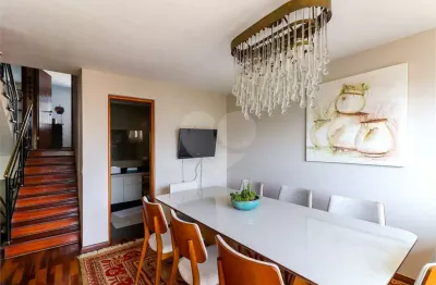 Casa com 4 quartos à venda na Rua Camundo, --, Planalto Paulista, São Paulo