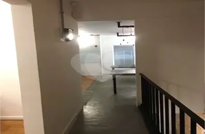 Casa para alugar na Rua Groenlândia, --, Jardim América, São Paulo