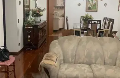 Apartamento para venda , tem 190 metros quadrados com 3 quartos,
