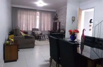 Casa com 3 quartos à venda na Rua Zacarias de Gois, --, Campo Belo, São Paulo
