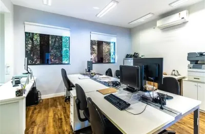 Venda moema, comercial/residencial, 530m2, 4 vagas. estuda permuta,