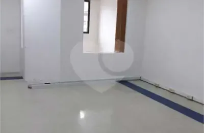 Sala comercial para alugar na Rua Carneiro da Cunha, --, Saúde, São Paulo