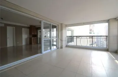 Moema - lazer com quadra, próximo ao parque do ibirapuera