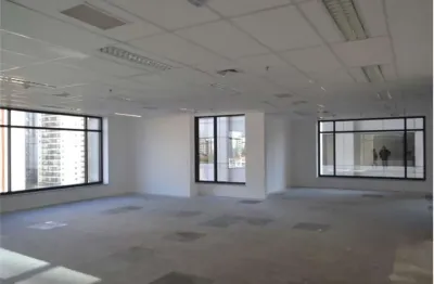 Sala comercial para alugar na Avenida Ibirapuera, --, Moema, São Paulo