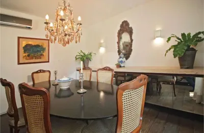 Apartamento reformado no itaim bibi - 3dormitorios, sendo 2 suites 2 vagas