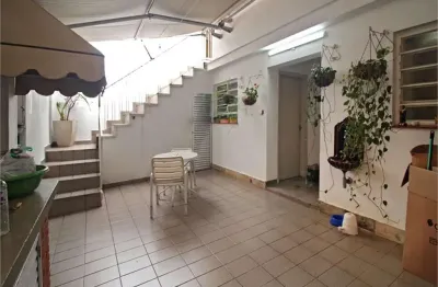 Casa com 3 quartos à venda na Rua Dona Elisa Moraes Mendes, --, Vila Madalena, São Paulo