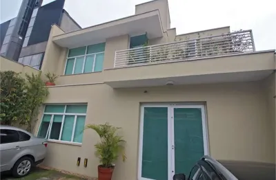 Próximo à berrini, sobrado comercial, semi novo, 220 m², 4 vagas / ar condicionado / gerador