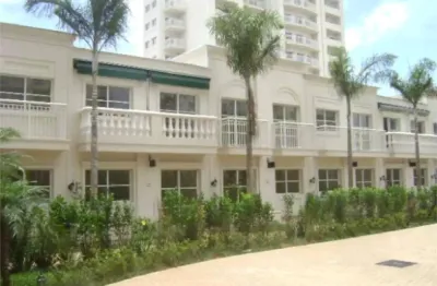 Vende-se casa sobrado  comercial de vila condominio fechado