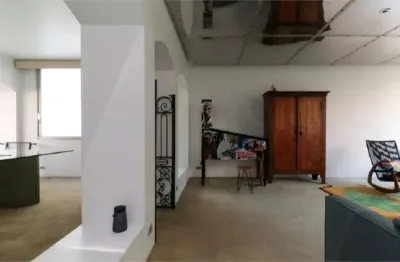 Coração do jardins!!! apartamento com 207 m², 3 dorm. 1 suite, 2 vagas!!!
