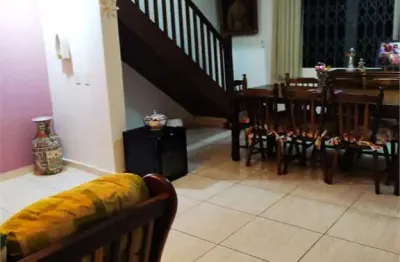 Sobrado á venda na vila mariana - 3 dormitórios, 1 suíte, 4 vagas -187 m2 úteis, próximo ao ibirapuera!