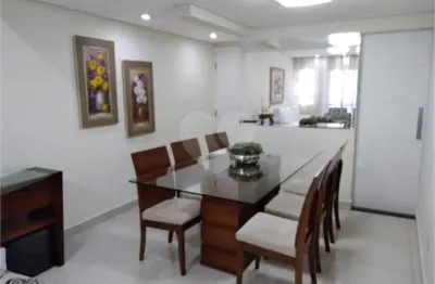 R$ 930.000,00 / apartamento 94m² / bosque da saúde / 3 quartos (1 suíte) / 3 vagas / 3 banheiros