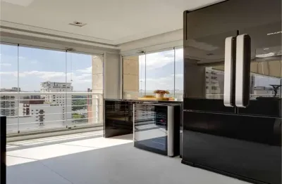 Apartamento padrão, living com pé direito duplo, mobiliado e reformado em moema índios