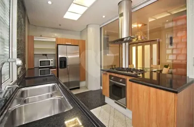 Apartamento com 3 quartos à venda na Avenida Paulista, --, Jardim Paulista, São Paulo