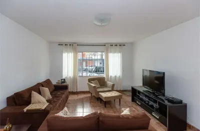 Casa com 3 quartos à venda na Rua Rodrigo Cláudio, --, Paraíso, São Paulo