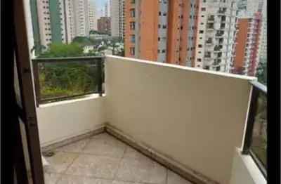 Apartamento amplo e confortável na chácara klabin. excelente imóvel. região privilegiada,