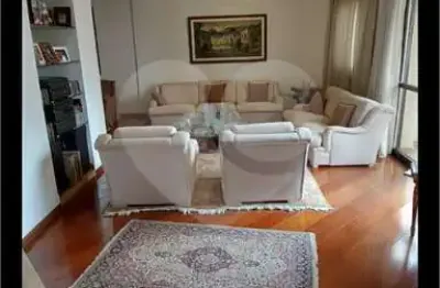 Apartamento amplo e confortável na chácara klabin. excelente imóvel. região privilegiada,