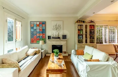 Casa comercial à venda na Rua Natingui, --, Vila Madalena, São Paulo